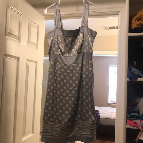 Dress - Picture 2 of 3